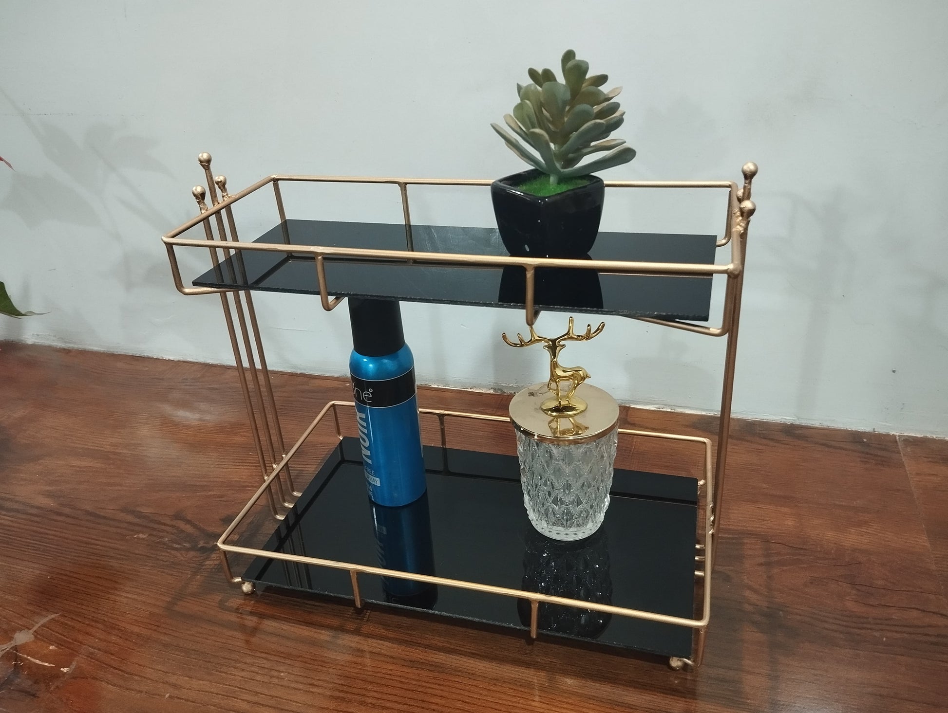 Stylish Cosmetic Shelf Makeup Rack Makeup Organiser D4DECORATOR